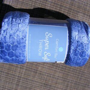Blue Soft 50x60 Inches Throw Blanket New by Comfort Bay